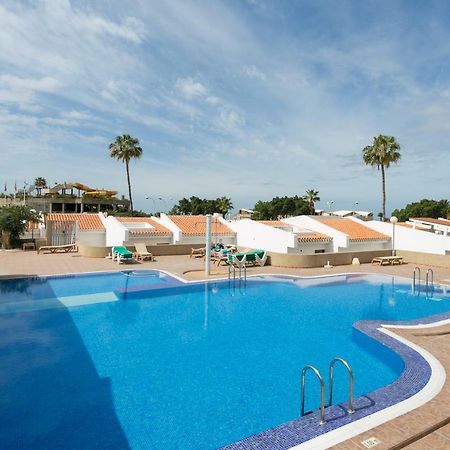 Apartment Eden Island Village 아데제 외부 사진