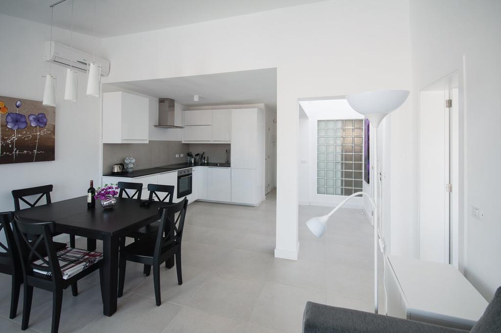 Apartment Eden Island Village 아데제 외부 사진