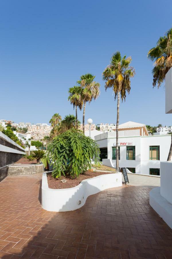 Apartment Eden Island Village 아데제 외부 사진
